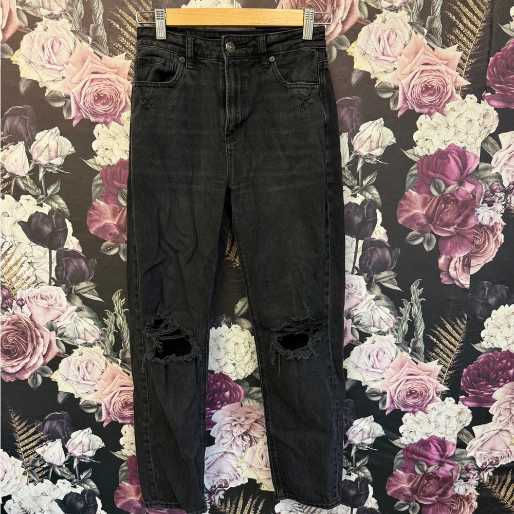 American Eagle Outfitters Black Distressed Jeans Size 0
